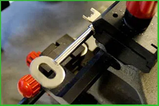 Houston Local Locksmith Service Houston, TX 281-502-1405 - 5-Key-Cutting